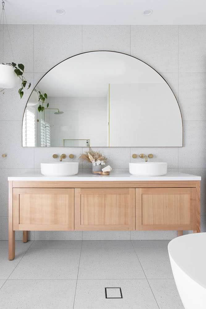How To Choose The Perfect Round Bathroom Mirror How To Choose The Perfect Round Bathroom Mirror