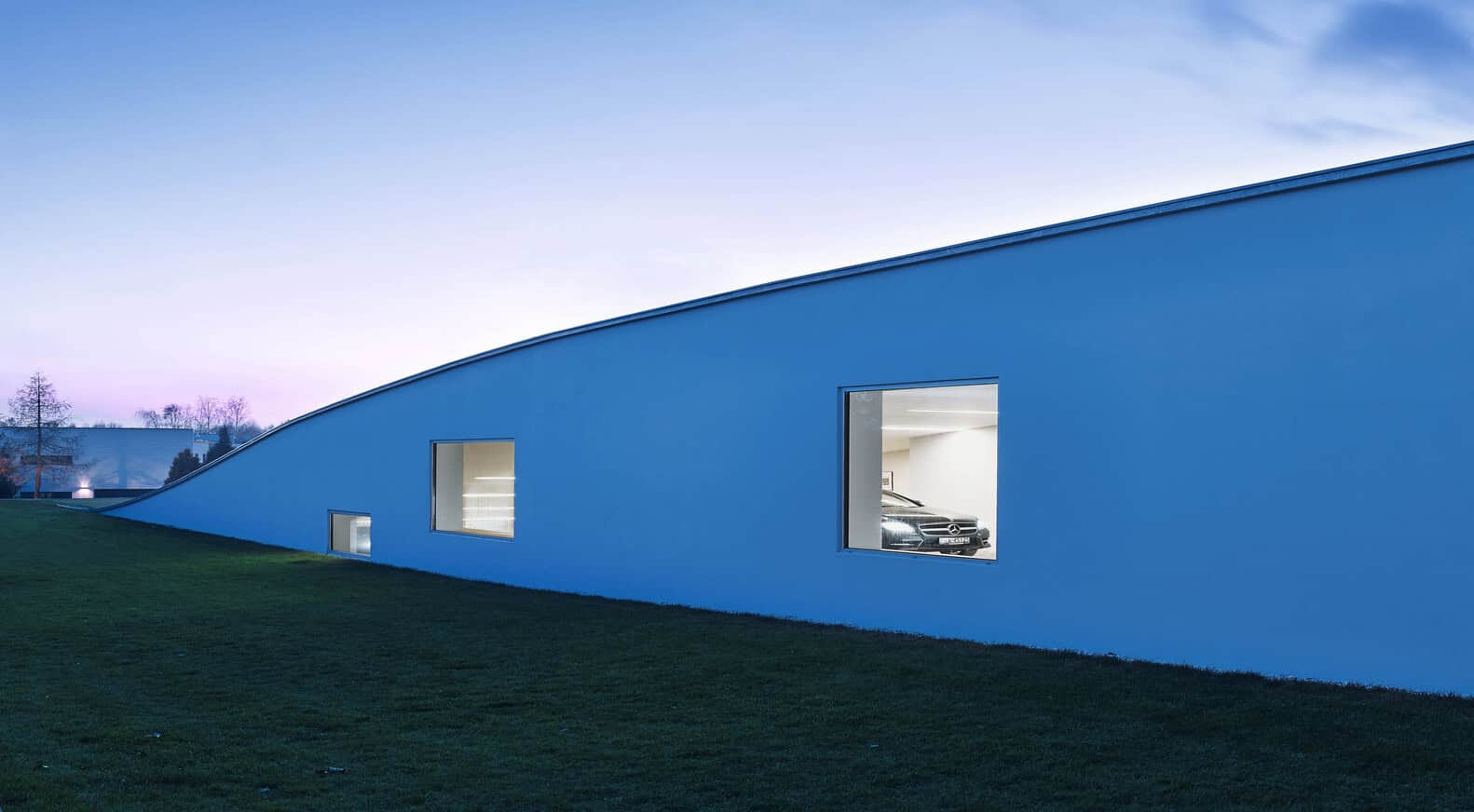 Autofamily House by KWK Promes: Where Architecture Meets the Automobile Autofamily House by KWK Promes: Where Architecture Meets the Automobile