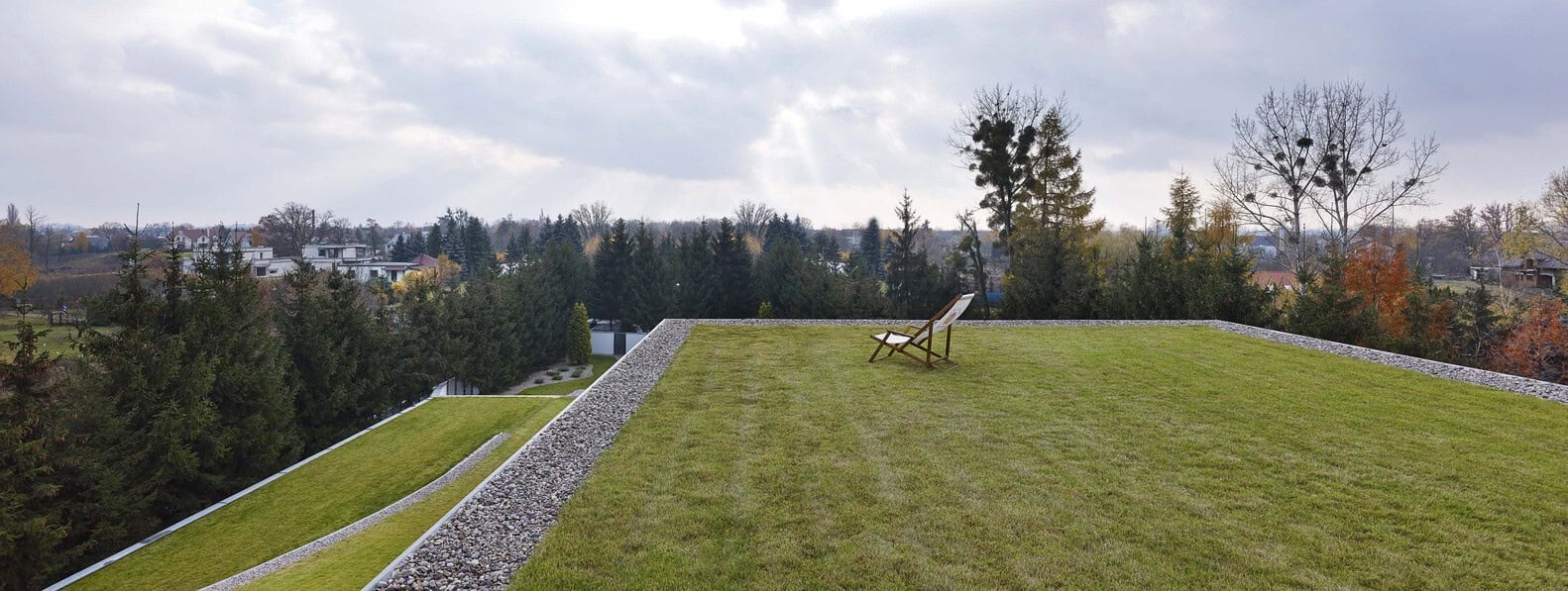 Autofamily House by KWK Promes: Where Architecture Meets the Automobile Autofamily House by KWK Promes: Where Architecture Meets the Automobile