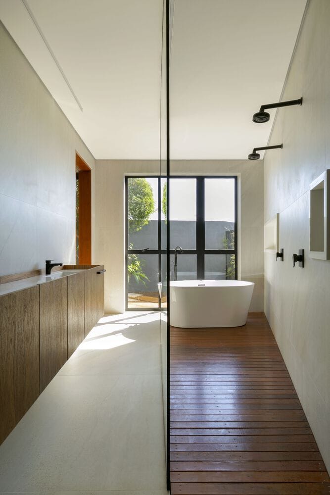 Barra House by SAINZ Arquitetura in Brasilia, Brazil Barra House by SAINZ Arquitetura in Brasilia, Brazil