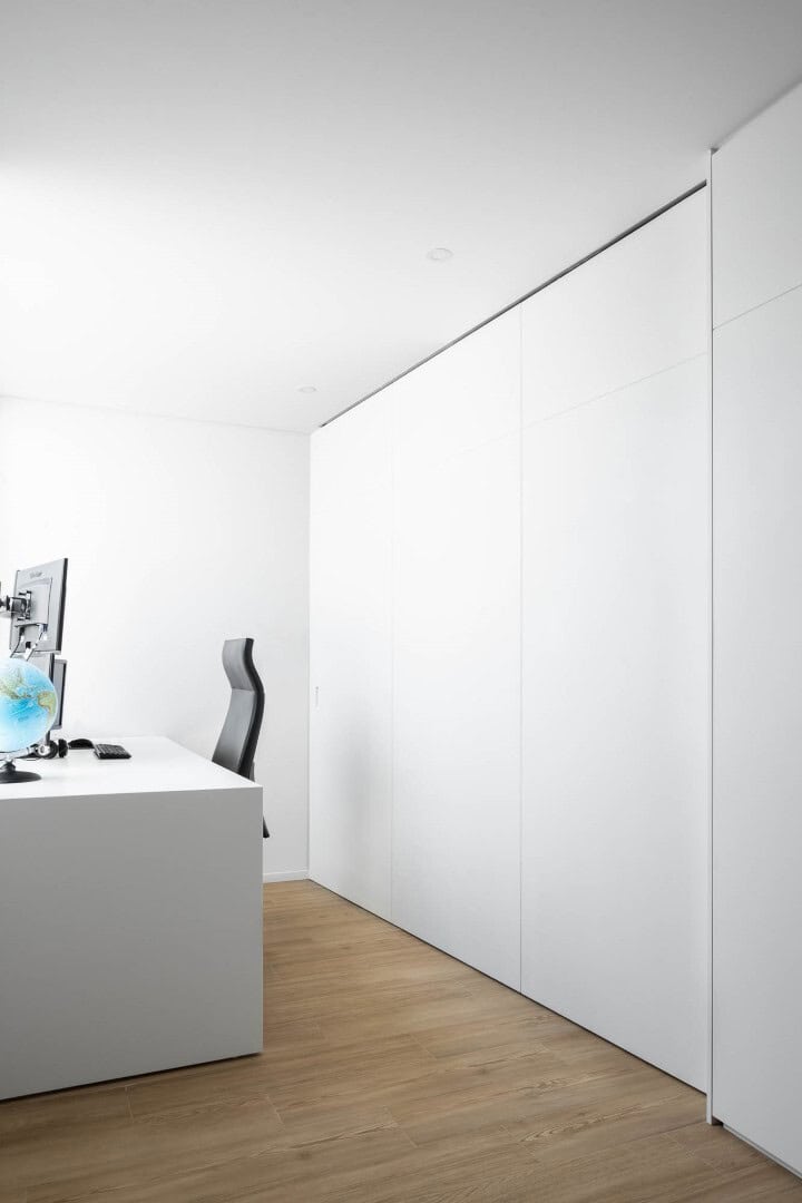 Diagonal House by Frari Architecture Network in Aveiro, Portugal Diagonal House by Frari Architecture Network in Aveiro, Portugal