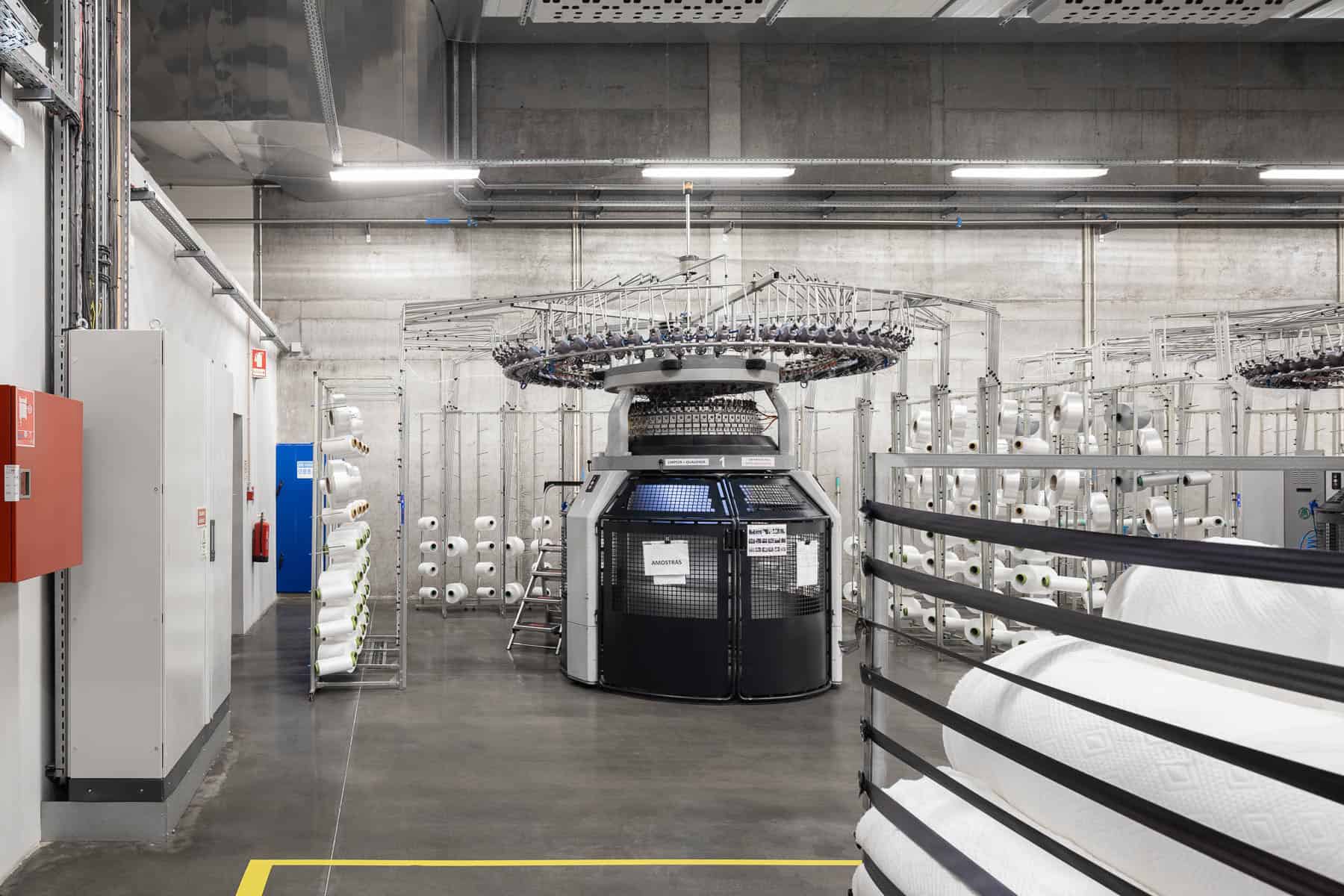 Duvalli Industrial Building by 3.14 Arquitectura in Santa Maria da Feirra, Portugal Duvalli Industrial Building by 3.14 Arquitectura in Santa Maria da Feirra, Portugal