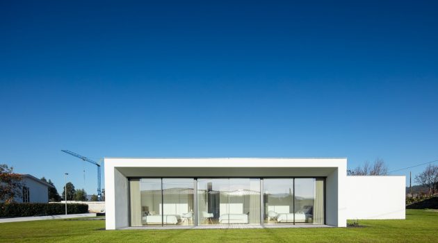 Galegos House by Raulino Silva in Portugal