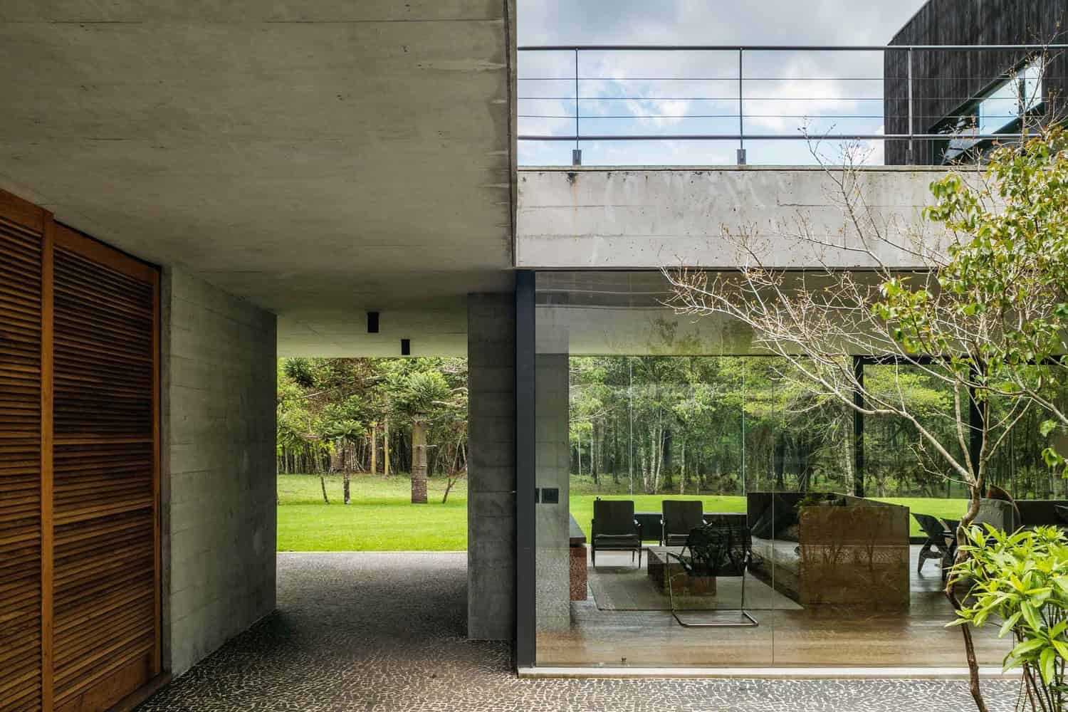 House in Mantiqueira by Una Arquitetos in Brazil House in Mantiqueira by Una Arquitetos in Brazil