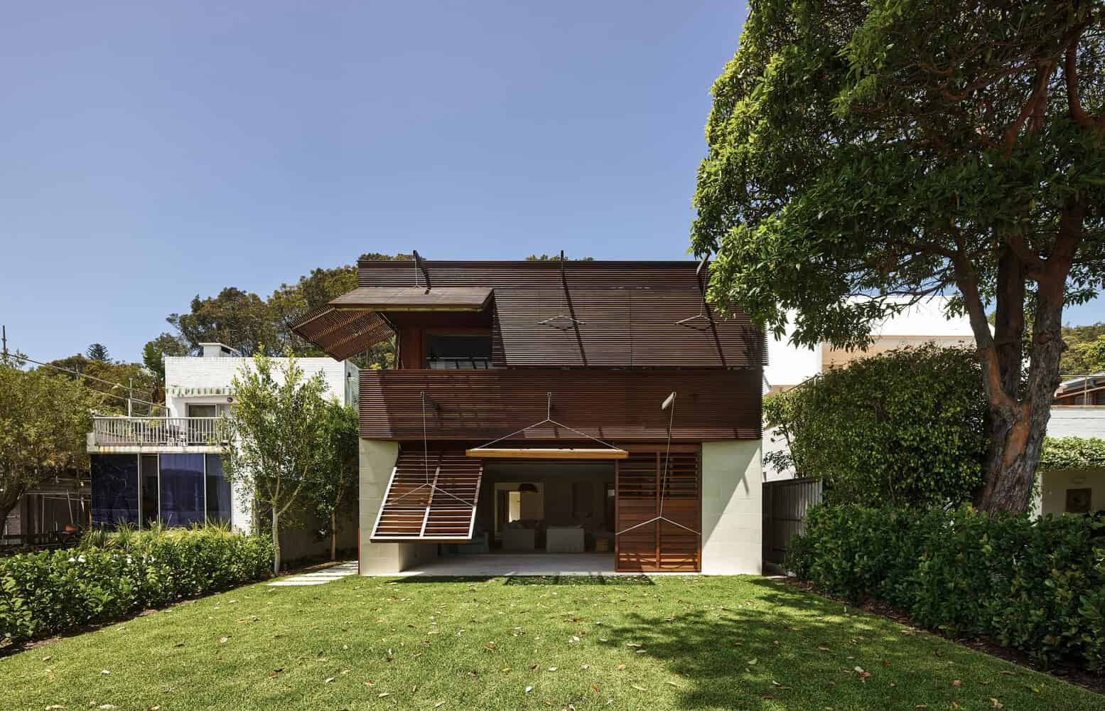 Pittwater House by Andrew Burges Architects in Palm Beach, Australia Pittwater House by Andrew Burges Architects in Palm Beach, Australia