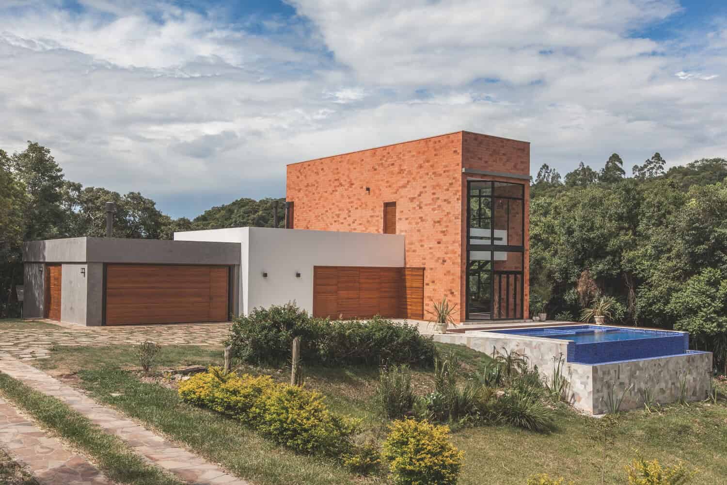 T&T Residence by Q_arts Arquitetura in Itaara, Brazil T&T Residence by Q_arts Arquitetura in Itaara, Brazil