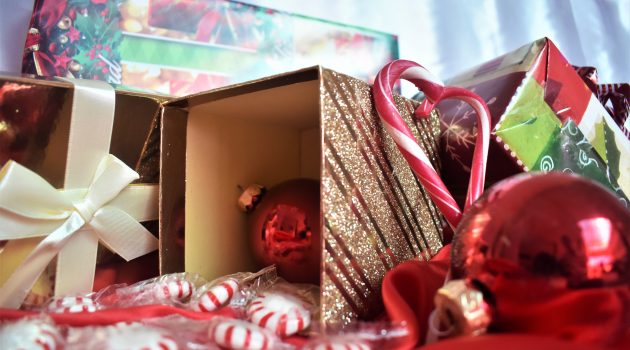 How to Neatly Store Away Your Decorations for Next Christmas
