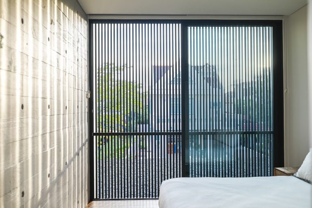 105DW House by ONG&ONG in Singapore