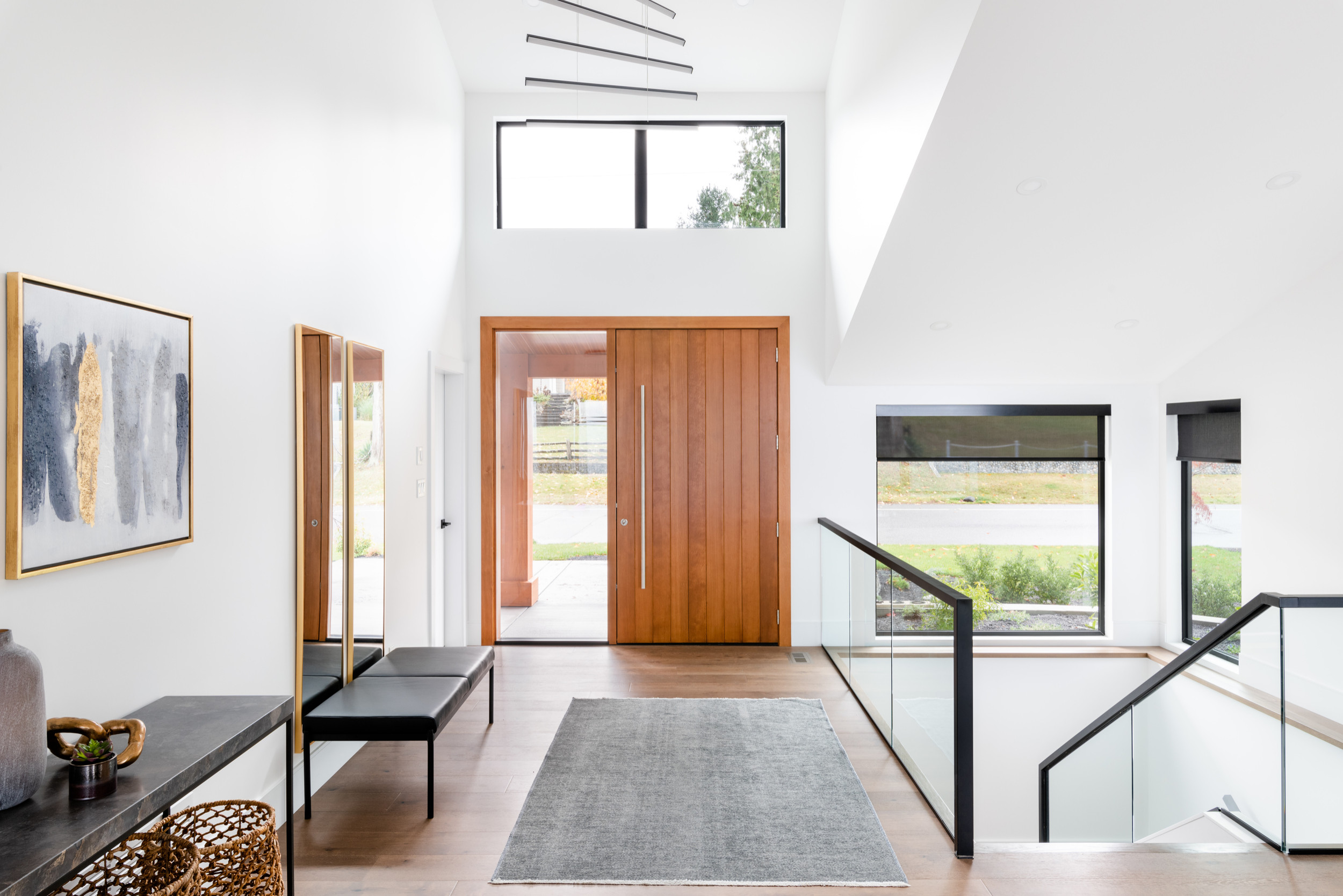15 Beautiful Contemporary Entry Hall Designs That Will Greet You Every Time