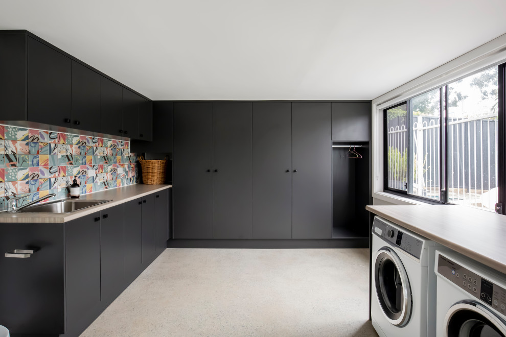 3. Contemporary Laundry Room 3. Contemporary Laundry Room