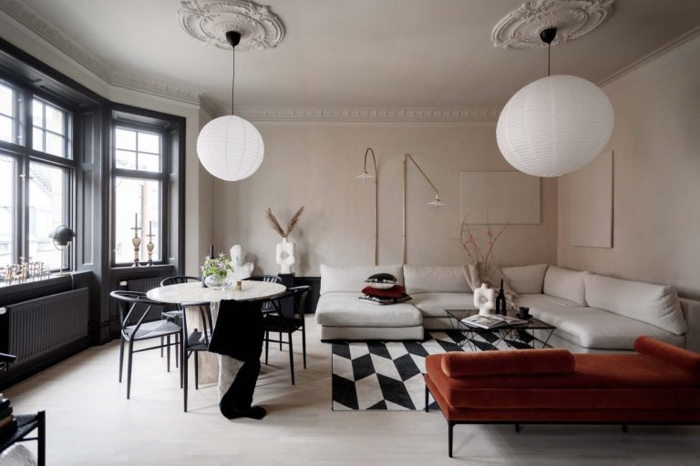 Large Windows With Black And White Frames Large Windows With Black And White Frames