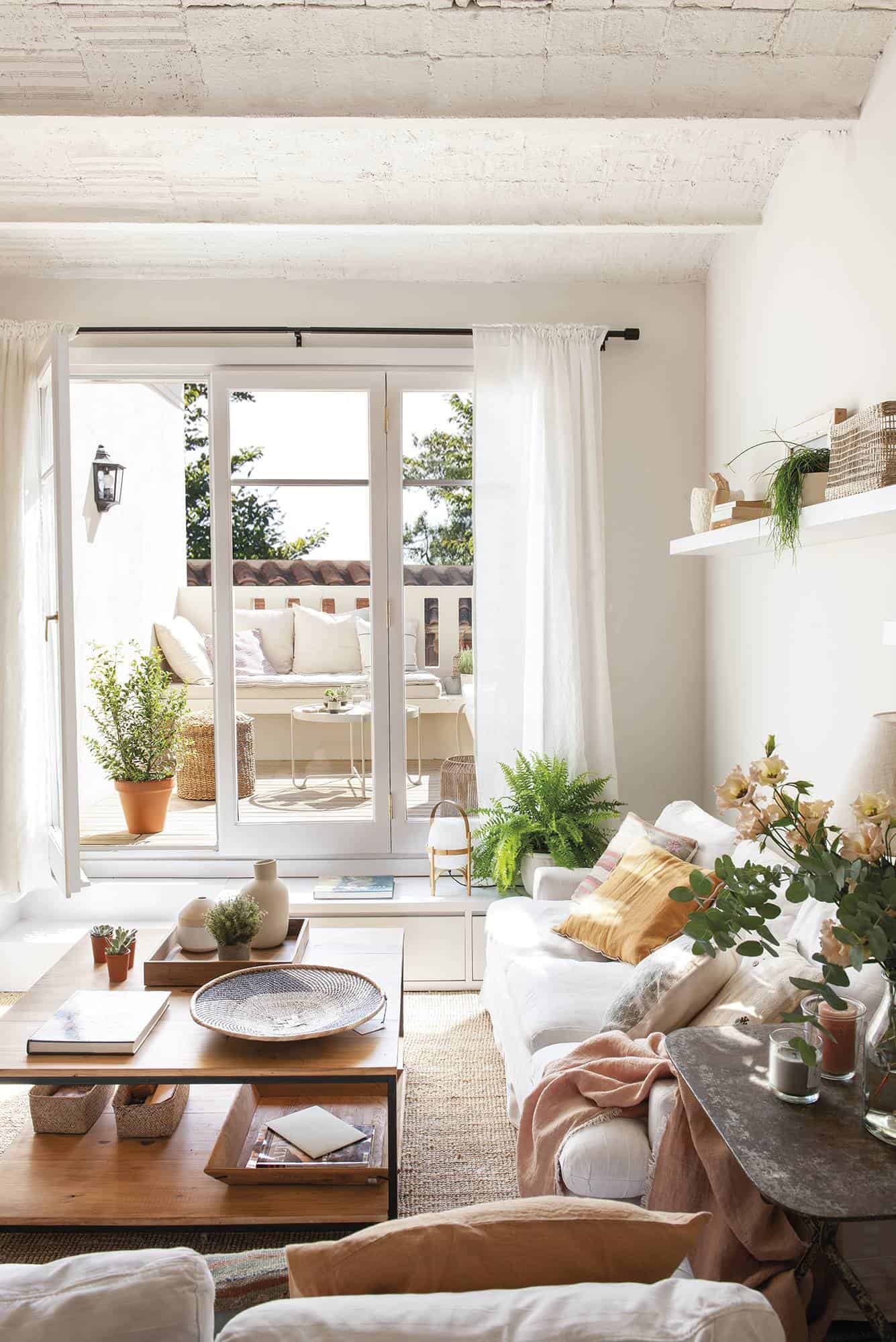 A Small Penthouse And A Beautiful Terrace Designed To Have The Best Living