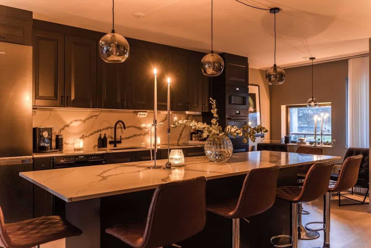 Mood Lighting That Fits For Winter And Christmas