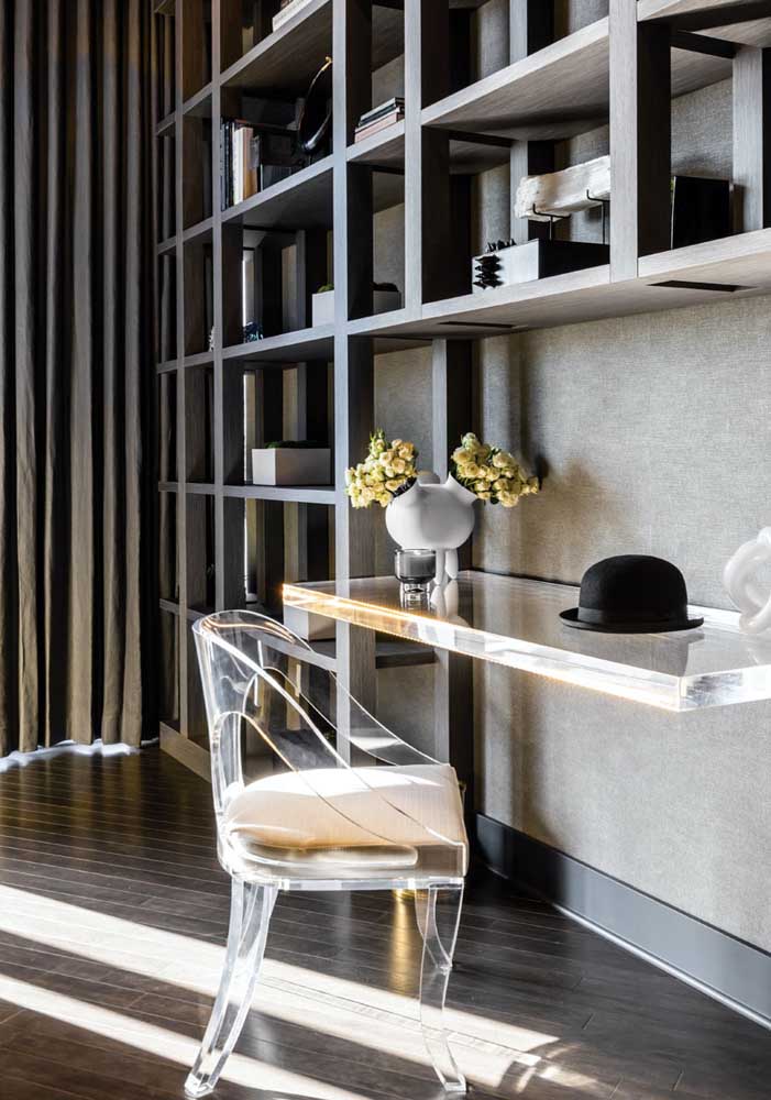 See How To Choose The Ideal Transparent Chairs For Your Home See How To Choose The Ideal Transparent Chairs For Your Home