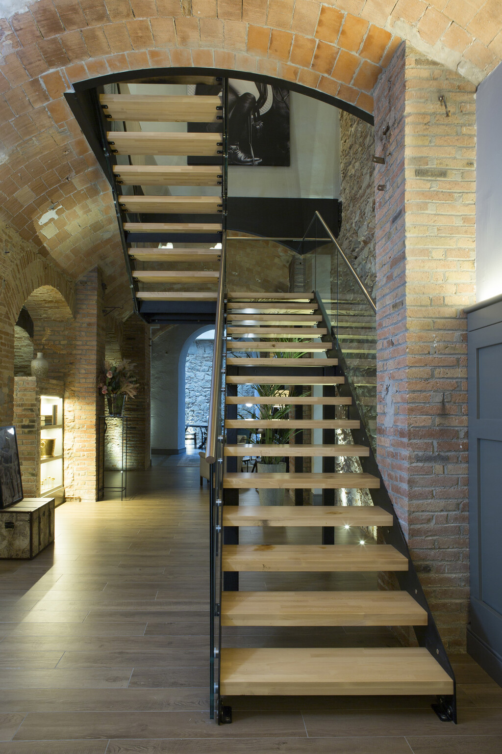 Apartments Designed With The "essense of home" Will Make You Think Of Interior Makeover Apartments Designed With The "essense of home" Will Make You Think Of Interior Makeover