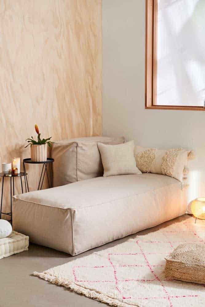 Wonderful Models Of Giant Puffs For Your Special Place At Home