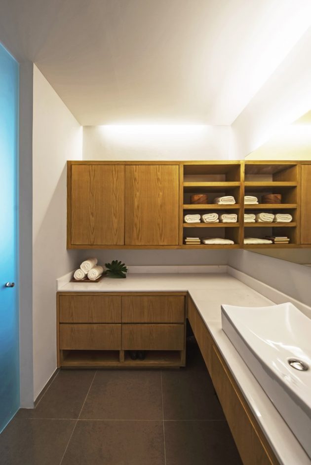Ciruelo 7 House by Warm Architects in Cancun, Mexico