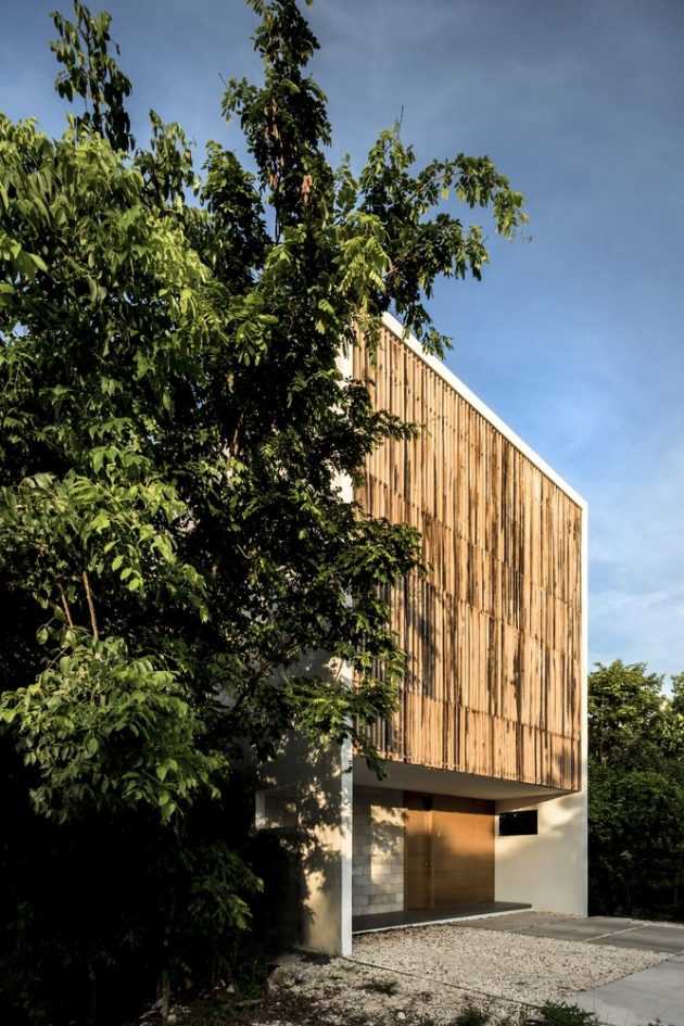 Ciruelo 7 House by Warm Architects in Cancun, Mexico
