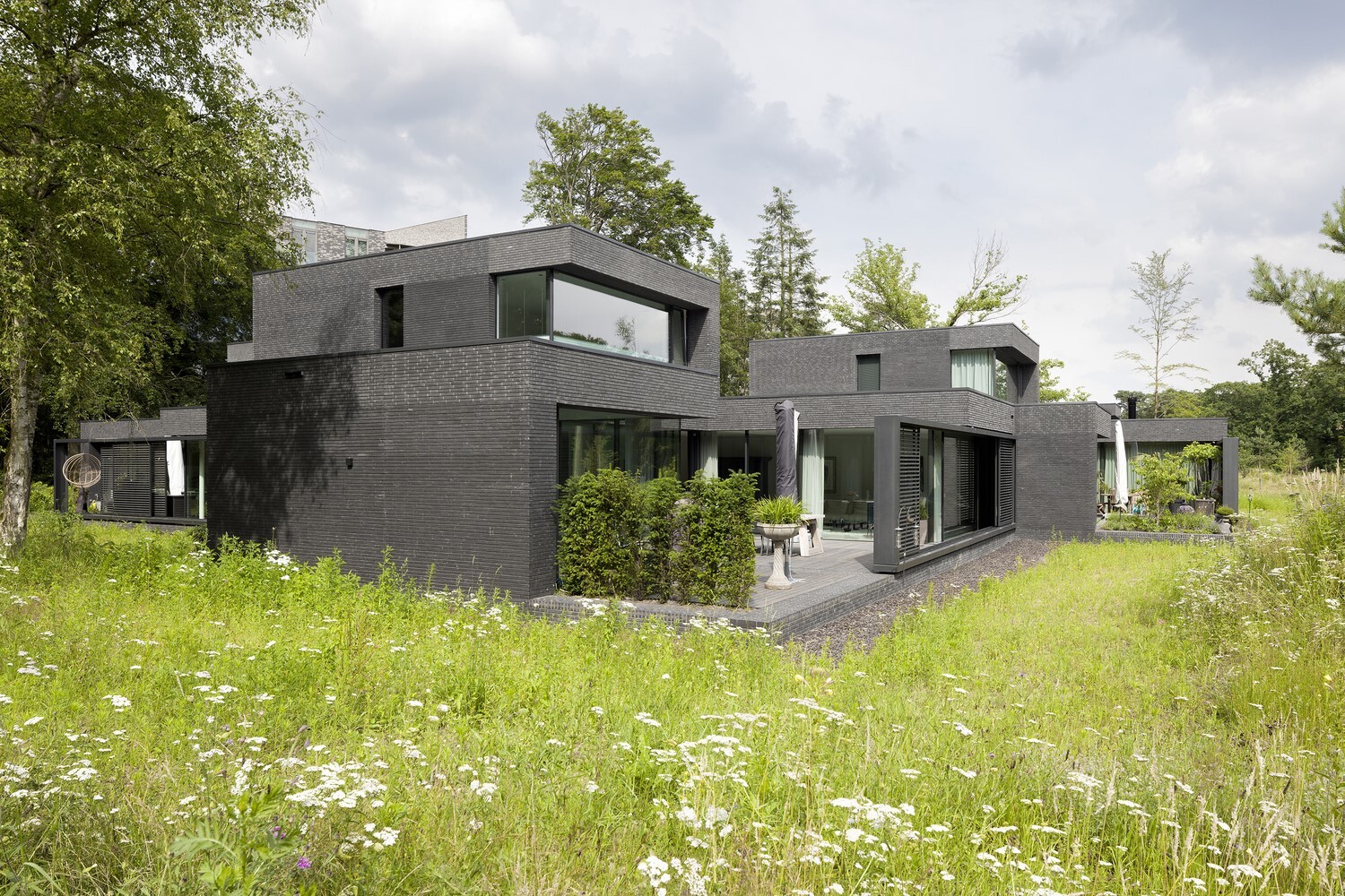 Forest Patio Villas by wUrck in Zeist, The Netherlands Forest Patio Villas by wUrck in Zeist, The Netherlands