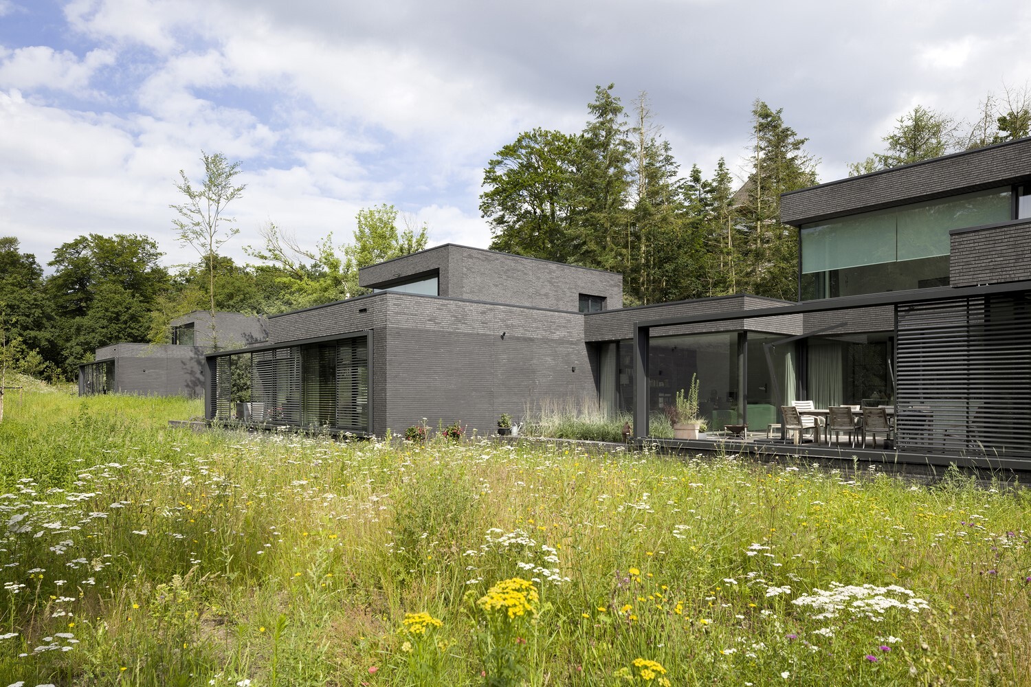 Forest Patio Villas by wUrck in Zeist, The Netherlands Forest Patio Villas by wUrck in Zeist, The Netherlands