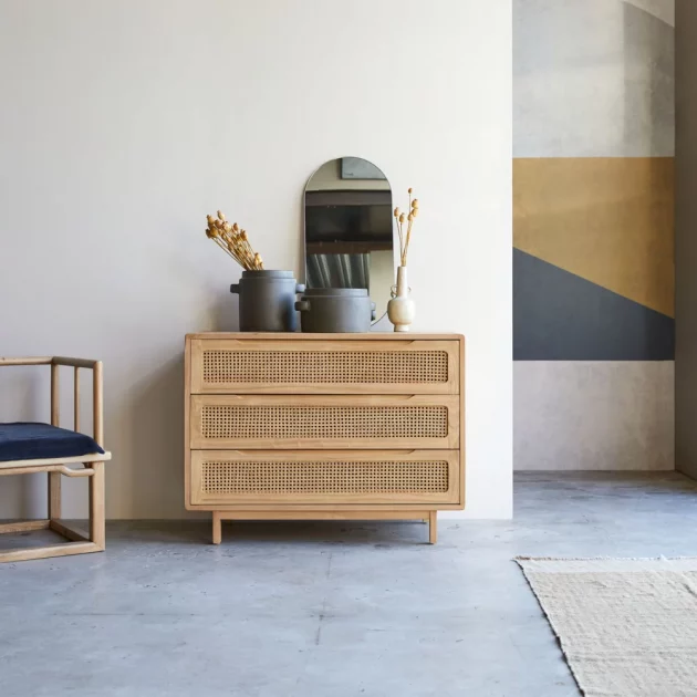Chests Of Drawers To Store In Style In The Bedroom
