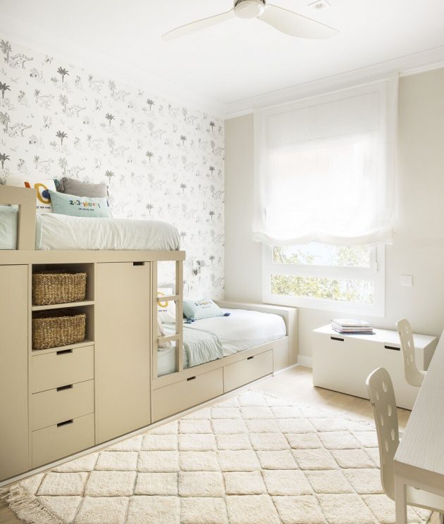 The Keys For a Bright Home - Neutrals With Colors And Lots of Light