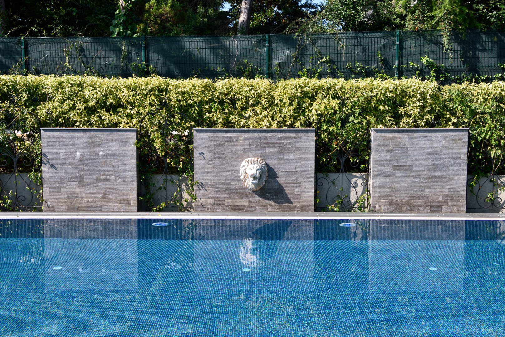 Coexistence of Aesthetics and Function: Ekin-I House Coexistence of Aesthetics and Function: Ekin-I House