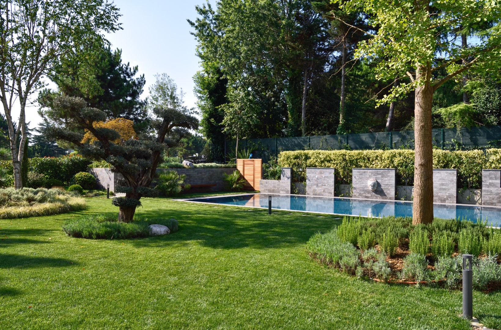 Coexistence of Aesthetics and Function: Ekin-I House Coexistence of Aesthetics and Function: Ekin-I House