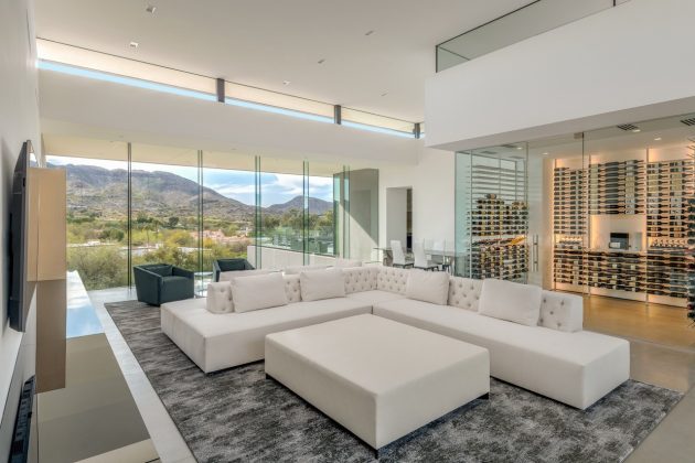 Desert Jewel by Kendle Design Collaborative in Paradise Valley, Arizona