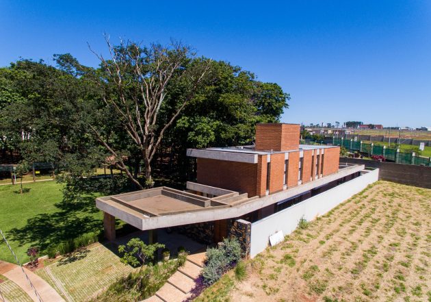 Forest House by lb+mr in Sao Carlos, Brazil
