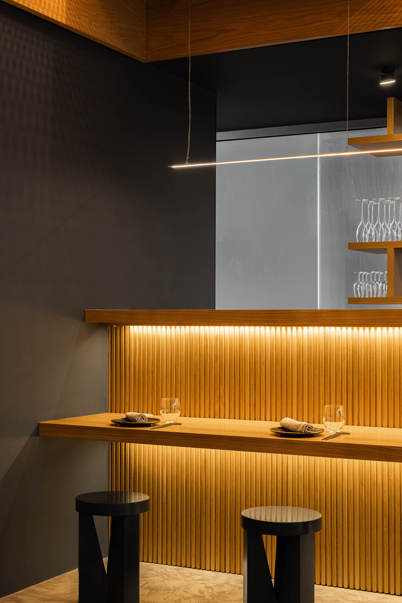 Intimate and minimal is the new Fuji Restaurant in the Azores Intimate and minimal is the new Fuji Restaurant in the Azores