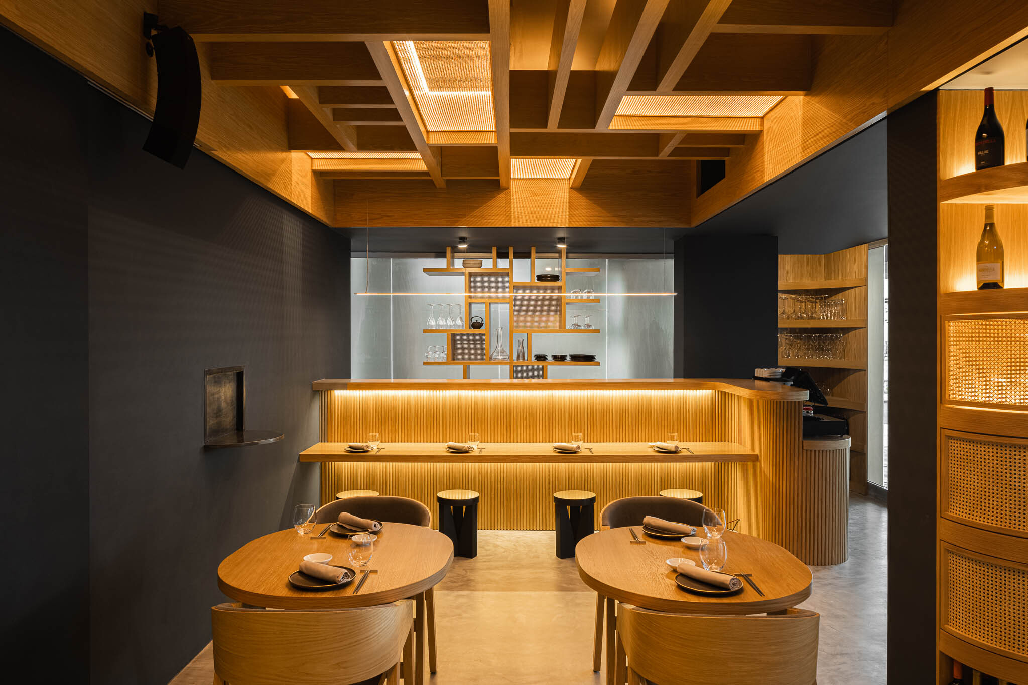 Intimate and minimal is the new Fuji Restaurant in the Azores Intimate and minimal is the new Fuji Restaurant in the Azores