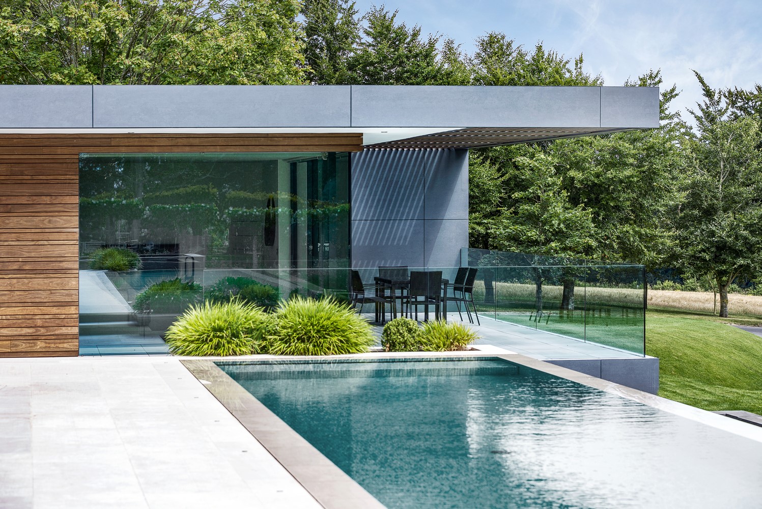 The Farmer's House by AR Design Studio in the South Downs National Park, UK The Farmer's House by AR Design Studio in the South Downs National Park, UK