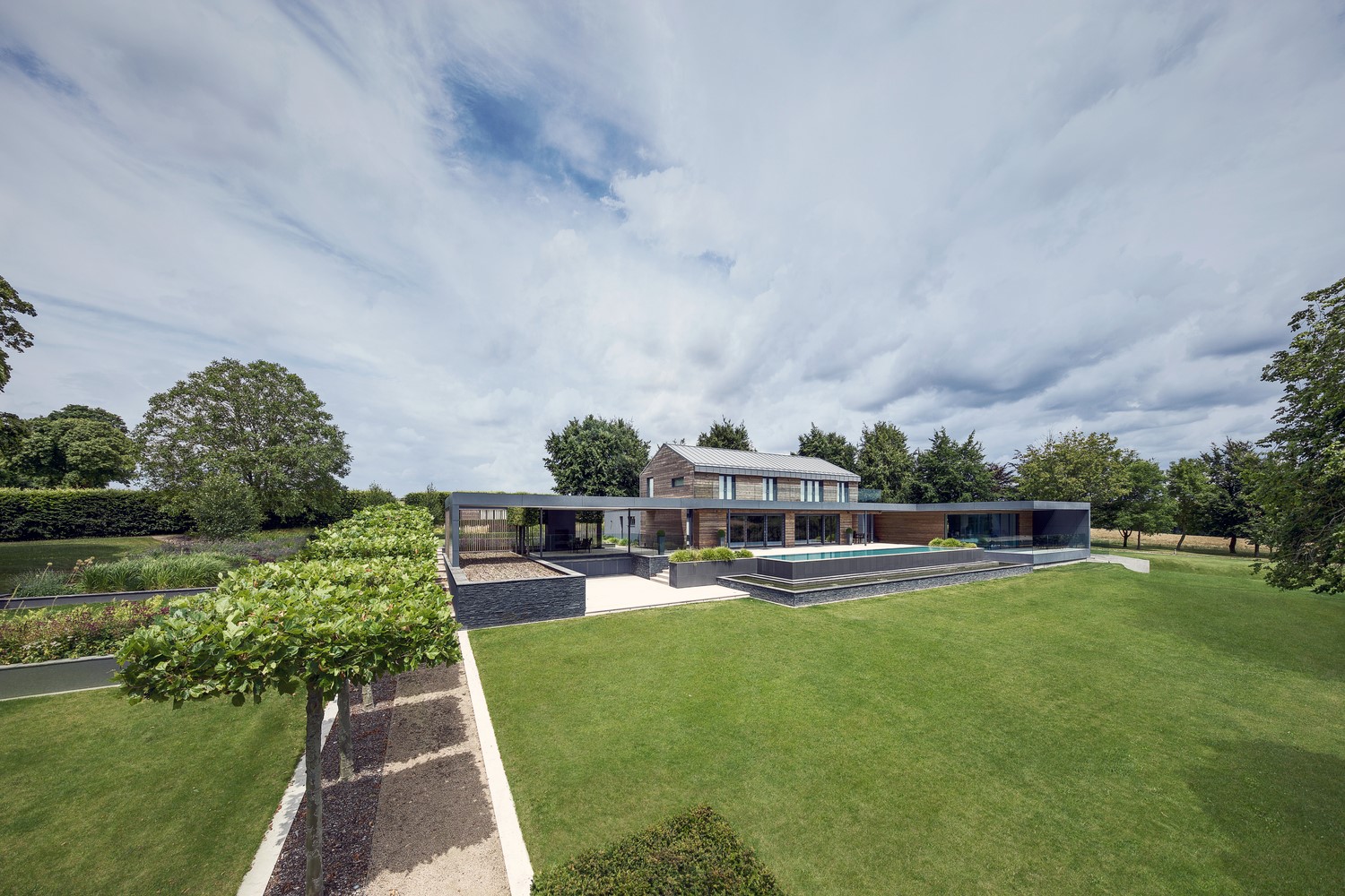 The Farmer's House by AR Design Studio in the South Downs National Park, UK The Farmer's House by AR Design Studio in the South Downs National Park, UK