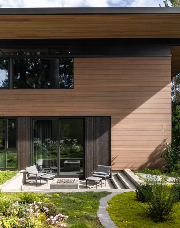 View Ridge Residence by Heliotrope Architects in Seattle, Washington