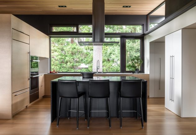 View Ridge Residence by Heliotrope Architects in Seattle, Washington