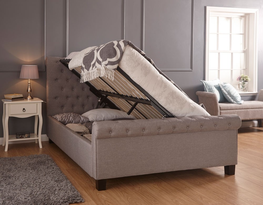 Easy-peasy Ways To Jazz Up Your Bedroom Easy-peasy Ways To Jazz Up Your Bedroom