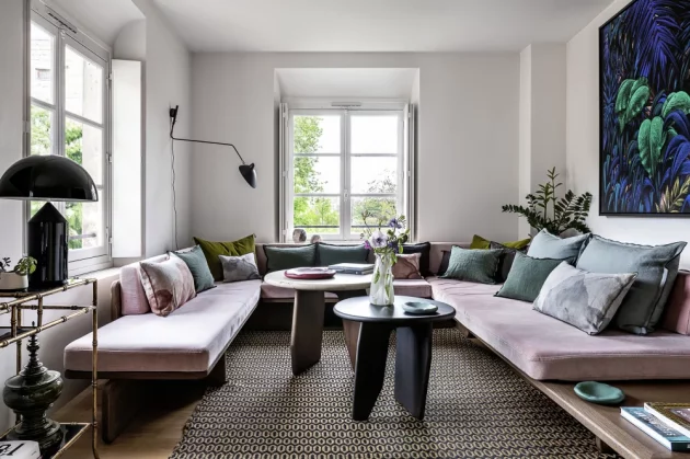 A Cozy And Functional Duplex in Paris