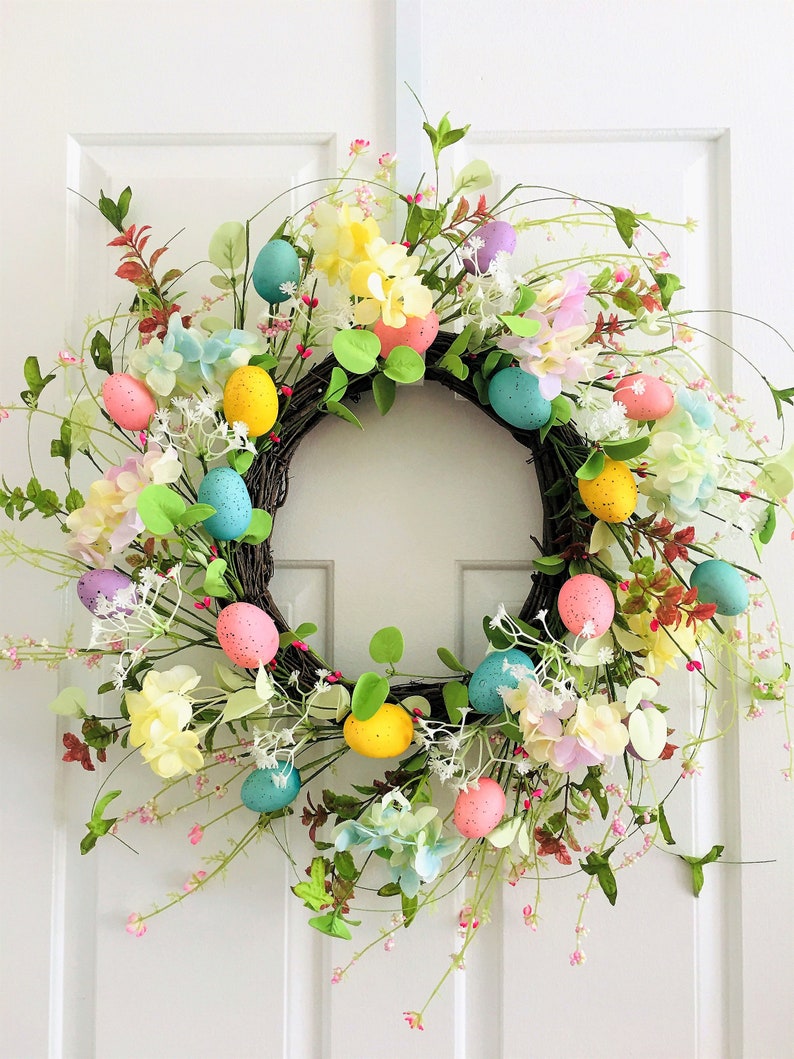 15 Charming Easter Wreath Designs That Will Melt Your Heart