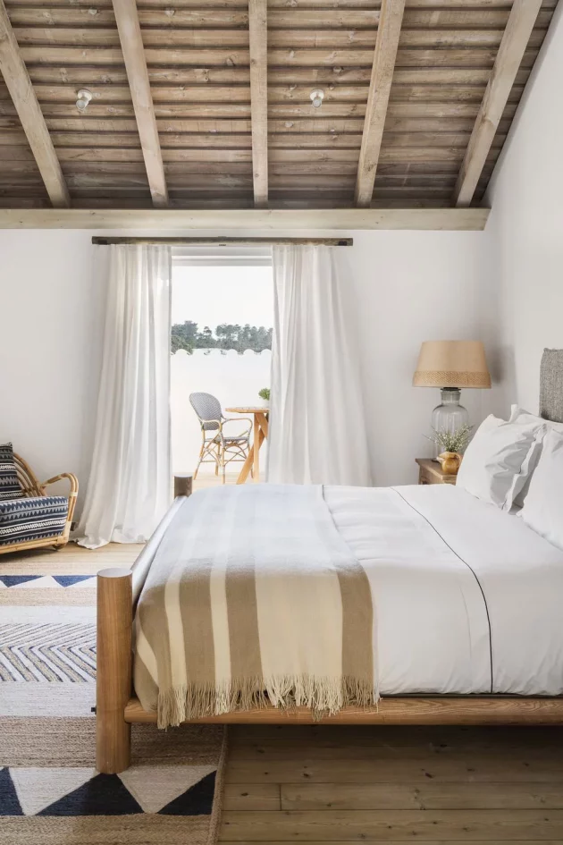 Decorative Ideas To Put Your Bedroom In Spring Mode