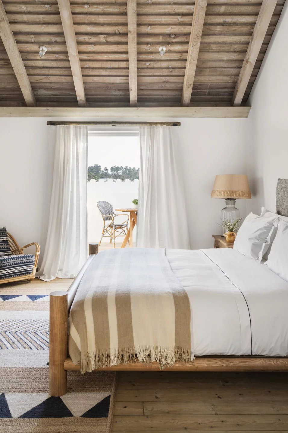 Decorative Ideas To Put Your Bedroom In Spring Mode Decorative Ideas To Put Your Bedroom In Spring Mode