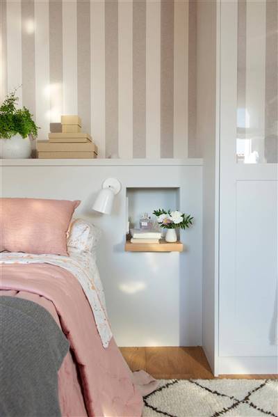 Headboards With Integrated Tables For Small Bedrooms