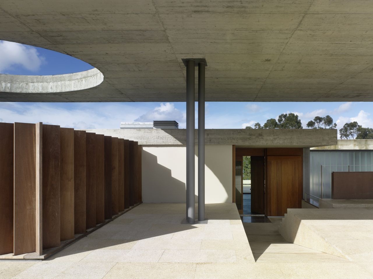 Casa A5 by Carlos Seoane Arquitectura in Oleiros, Spain Casa A5 by Carlos Seoane Arquitectura in Oleiros, Spain