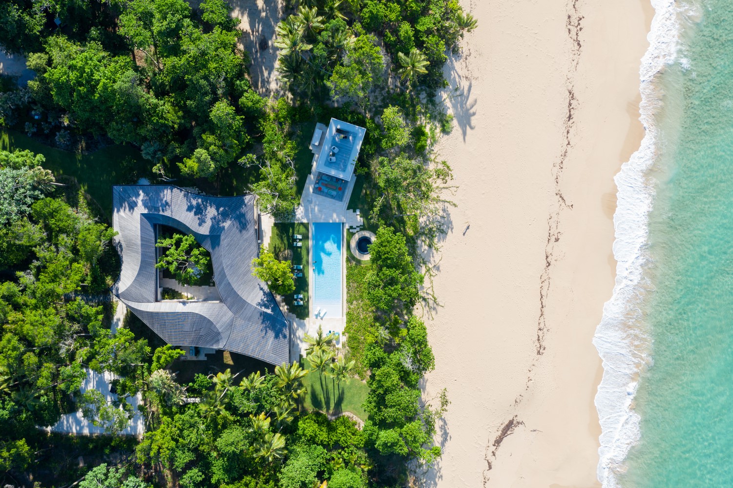 Casa Las Olas by Young Projects in the Dominican Republic Casa Las Olas by Young Projects in the Dominican Republic