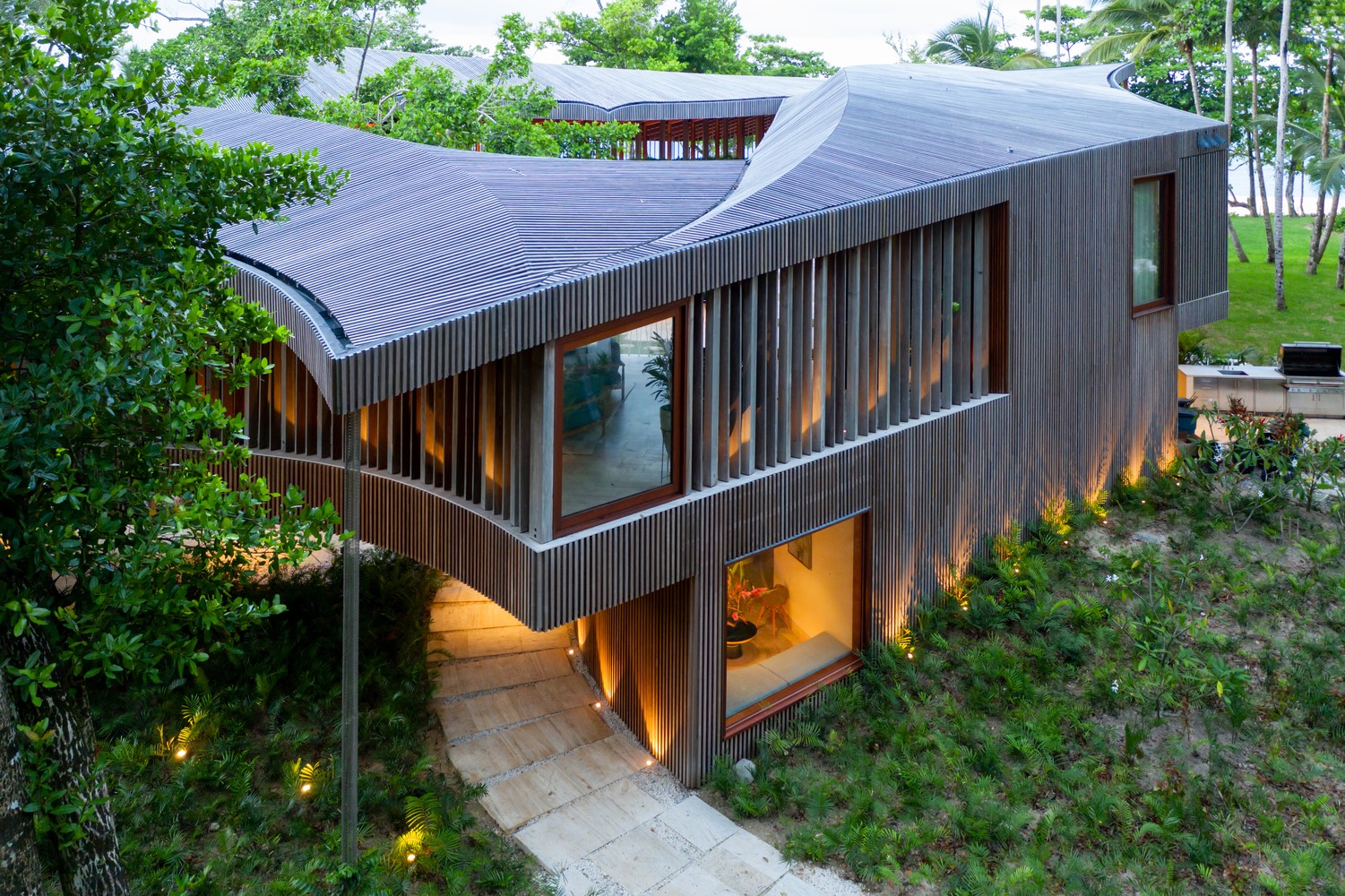 Casa Las Olas by Young Projects in the Dominican Republic Casa Las Olas by Young Projects in the Dominican Republic