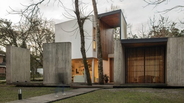 El Corte House by Plural Arquitectos in Yerba Buena, Argentina