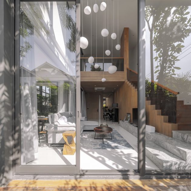 House (Be)hide by TOUCH Architect in Khet Khan Na Yao, Thailand