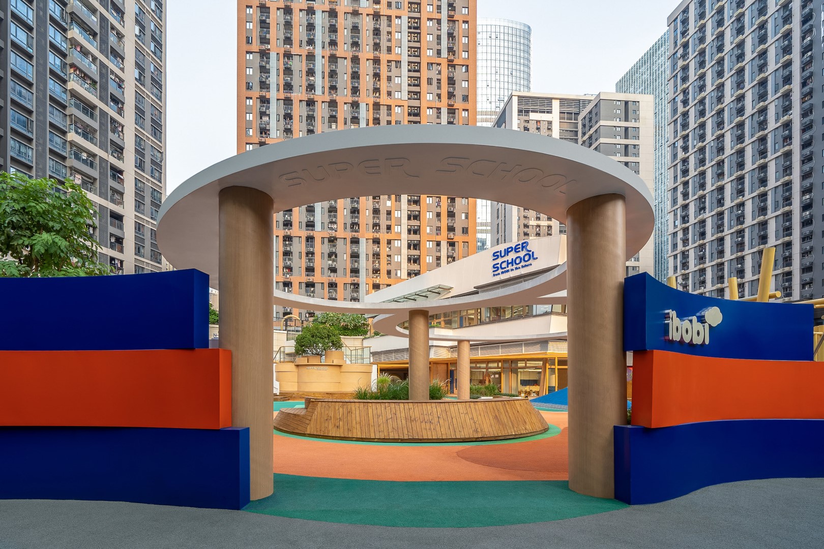 IBOBI Super School by VMDPE Design: Children's Paradise Downton IBOBI Super School by VMDPE Design: Children's Paradise Downton