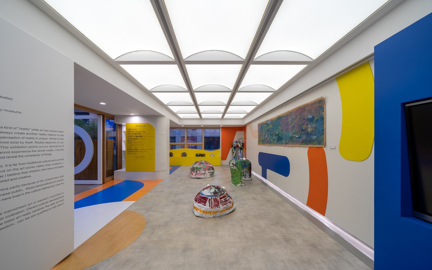 IBOBI Super School by VMDPE Design: Children's Paradise Downton IBOBI Super School by VMDPE Design: Children's Paradise Downton