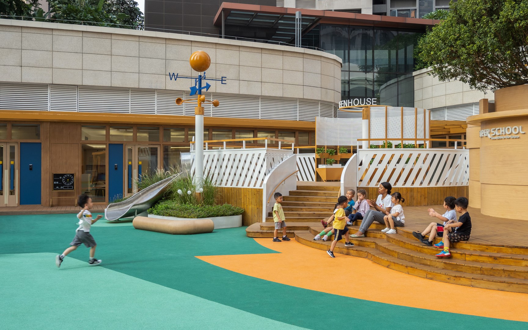 IBOBI Super School by VMDPE Design: Children's Paradise Downton IBOBI Super School by VMDPE Design: Children's Paradise Downton